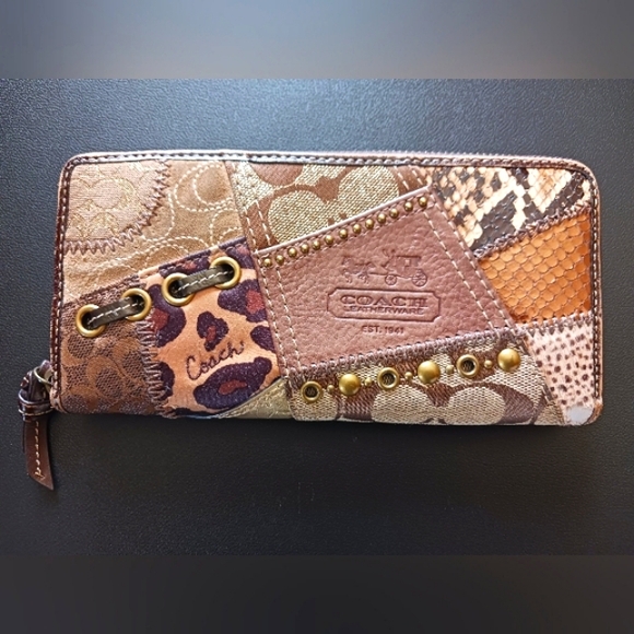 FINAL SALE! Coach Patchwork Animal Print Large Long Zip Wallet - Picture 2 of 13